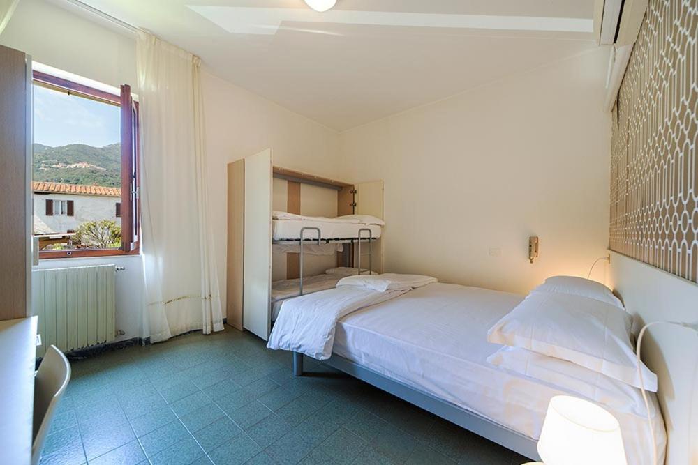 מרצ'יאנה מרינה Hotel Casa Lupi מראה חיצוני תמונה