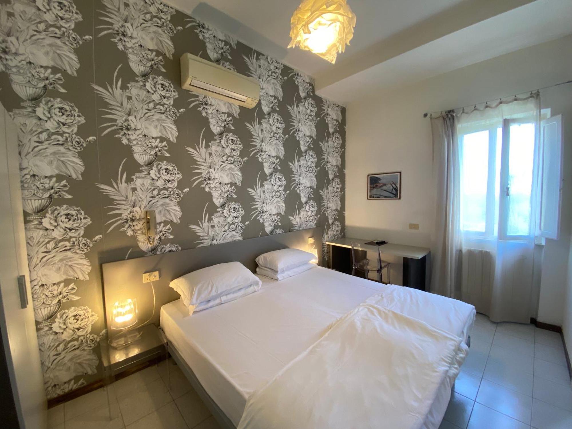 מרצ'יאנה מרינה Hotel Casa Lupi מראה חיצוני תמונה